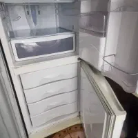 یخچال فریزر اسنوا جنس مرغوب، موتور کره ای|یخچال و فریزر|اصفهان, محله سفلی|دیوار