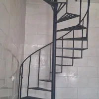 پله پیچ آهنی|مصالح و تجهیزات ساختمان|شیراز, شهرک فرهنگیان|دیوار