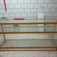 ویترین پیش خوان مغازه