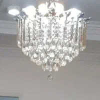لوستر وکنار سالنی
