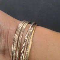 فروش طلا حدودا ۵۰ گرم
