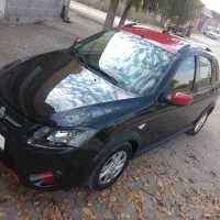 کوئیک R. مشکی قرمز. فول ترین نسخه کوییک