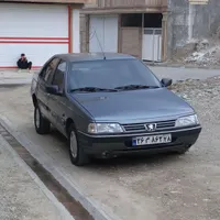 سه نفر حرکت به نهاوند
