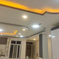 نقاش و رنگ کار ساختمان