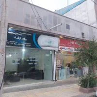 خانه ویلایی به همراه ۲ باب مغازه تجاری