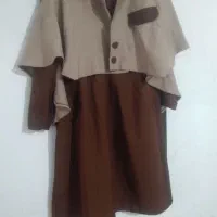 مقداری وسیله و پوشاک و کفش