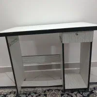 میز کامپیوتر