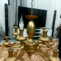 یک جفت لوستر قدیمی