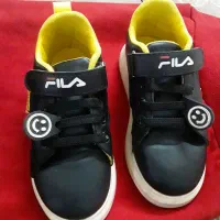 کفش بچه گانه