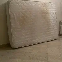 تشک خوشخواب طبی دو نفره همراه سه صندلی بلند اوپن