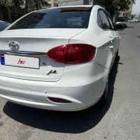جک j4