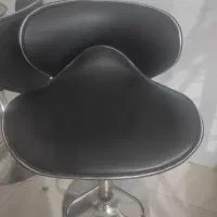 دو عدد صندلی جک دار در حد نو هر عدد دو تومن