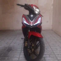 لاکی۱۸۵
