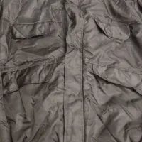 کاپشن|لباس|محمدشهر, شهرک پیام (مهرالبرز)|دیوار