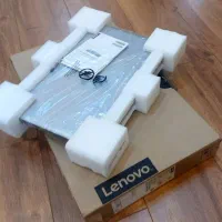لنوو ideapad ۳۳۰ در حد آکبند