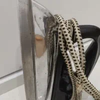 اتو قدیمی سالم|کلکسیون اشیاء عتیقه|تهران, تهرانپارس غربی|دیوار