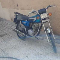 ۱۲۵مدل ۸۴ پلاک قدیم مدارک تکمیل کاریزان|موتورسیکلت|نهاوند, |دیوار