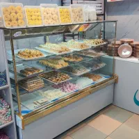 ویترین و یخچال قنادی