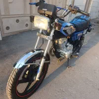 هندا ۲۰۰ پیشرو ۹۸