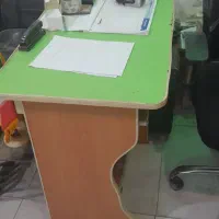صندلی چرخون همراه با صندلی اداری ومیزعسلی