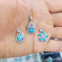 آویز گردنی نقره زنونه نگینهای فیروزه و معدنی