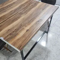 میز کار ۱.۳۰×۱.۳۰