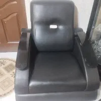 مبلمان چرم ۷ نفره