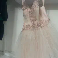 لباس مجلسی|لباس|ری, شهرک نظامی|دیوار