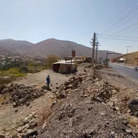 ۱۰۰ متر زمین تک برگ سند کاربری تجاری مسکونی