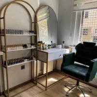 استخدام ناخن کار مژه کار و بند و ابروکار کوپ کار|استخدام درمانی، زیبایی، بهداشتی|تهران, عباس‌آباد|دیوار
