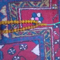 یک تسبح کهربا فروشی|کلکسیون اشیاء عتیقه|سهند, |دیوار