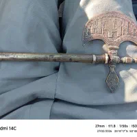 یک عدد تبرزین قدیم