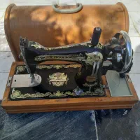 چرخ خیاطی قدیمی