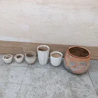 ده عدد گلدان بزرگ وکوچک