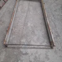 چهار چوب آهنی