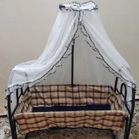 گهواره و تخت