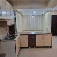 65 متری پارکینگ دار