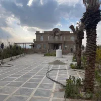 ویلاعمارت شاهانه کلاسیک۱۴۰۰زمین۷۰۰بنا*درمهراباد*