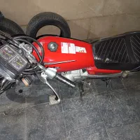 هندا ۱۲۵ مدل ۸۱