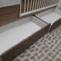 تخت کودک دومنظوره نوزاد تا نوجوان|تخت و صندلی بچه|کرج, شهرک فهمیده|دیوار