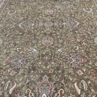 یک‌جفت فرش ۱۲ متری ماشینی