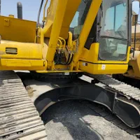 اجاره بیل مکانیکی زنجیری 220