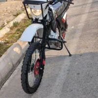 فروش موتور سیکلت ۲۰۰ فلات