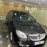 برلیانس مشکی|خودرو سواری و وانت|تهران, کاج|دیوار