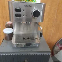 یه دستگاه قهوه سازاستیل ضد زنگ 20بار واقعی