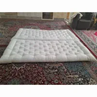 تشک مناسب روی تخت