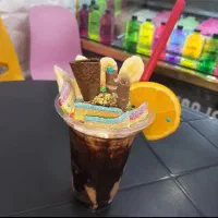 استخدام نیروی خانم در بستنی فروشی