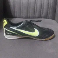 کفش فوتبالی بدون استوک