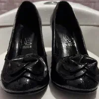 کفش سایز ۳۹ پاشنه