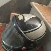 یک عدد کلاه کاسکت